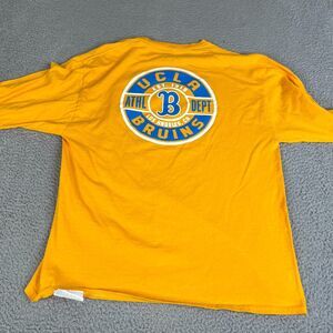 UCLA Bruins Athletic Department T Shirt Mens XL Long Sleeve Russell Athletic‎